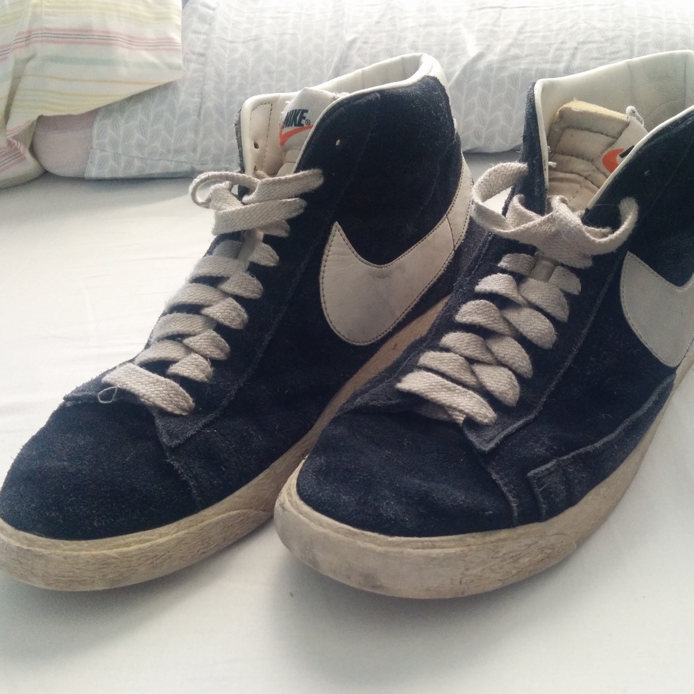 Vintage Black Nike Blazer Mid Size 10.5